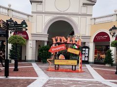 -佛罗伦萨小镇广佛名品奥特莱斯(疏港路店)