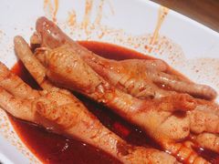 -二孃鸡爪爪(东风路总店)
