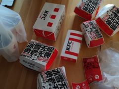 -肯德基(珠峰店)