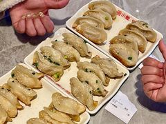 -小姜锅贴(凤凰街店)