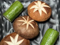 -湊湊火锅·茶憩(颐堤港店)