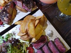 -The Cheebat 锌吧·Bistro(体育西店)