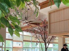 -蜜桃餐厅·伴山(湖滨商业街店)