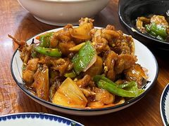 -胡子饮食店