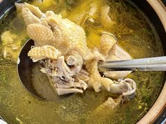 -品鲜村农家菜·阳澄湖大闸蟹(总店)