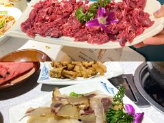 现切牛肉-贵府酸汤牛肉火锅·贵州老字号(飞山街店)