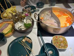 -椰子湾·海南火锅·糟粕醋·椰子鸡(正大广场店)