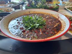 -洪平血旺椒麻鸡雅鱼饭店(熊猫大道店)