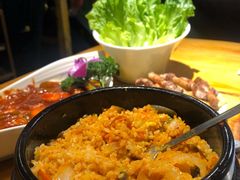 传统石锅拌饭-唯成•韩国炭火烤肉 유성고기