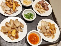 -天宜隆蘑菇宴火锅(石景山旗舰店)