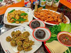 -九妹农家大铁锅东北菜(江湾店)