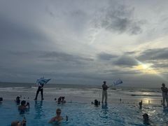-FINNS Beach Club