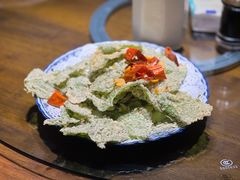 面拖桑树叶-天台徐家小吃