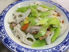 -芸海阁·农家私房菜(沙家浜景区出口店)