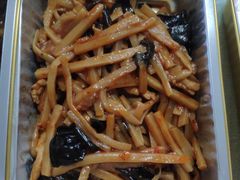鱼香肉丝-老村长•湖北家常菜(南湖店)