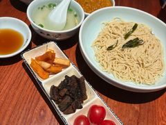 -裕兴记•蟹黄面馆(人民广场店)