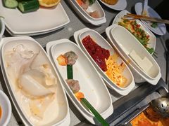 -海底捞火锅(新松江路店)