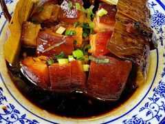东坡肉-邱记私房菜·十八年本地菜