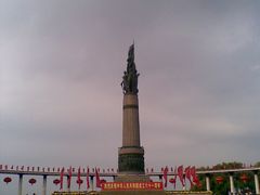 门面-人民防洪胜利纪念塔