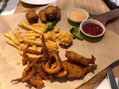 -必胜客(骡马市店)