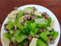 -宝瑞门钉肉饼店