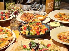 -JINNS锦时 steak&pizza(浸信会礼拜堂旧址店)