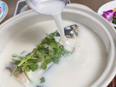 -紫藤园·天目湖大鱼头(南山竹海店)