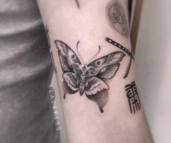 -黑旗纹身