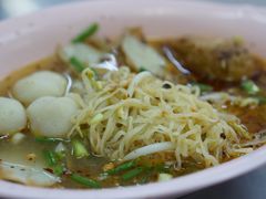 -榮泰米粉湯(Left Shop)