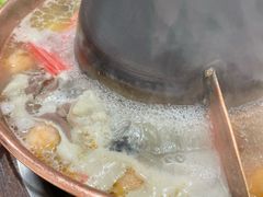 -楼外楼大刀肉传统火锅(西安大路店)