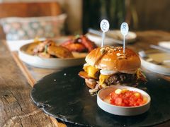 -HIGH FIVE哈福手工汉堡(桂林路店)