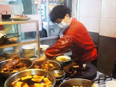 -松树干拌面店