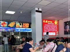等位区-凤张螺蛳粉·爽口粉(跃进路总店)
