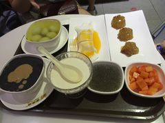 -圆碌碌甜品屋(丹灶店)