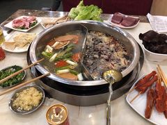 -朱氏胖子烂火锅(洪崖洞店)