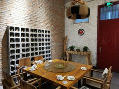 -苹果树下艺术餐厅(宋庄店)