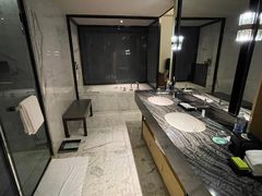 -重庆富力艾美酒店