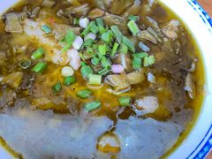 酸菜水滑肉面-车沾巷·重庆老味豌杂面