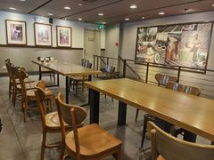 大堂-星巴克(北京南站第二店)
