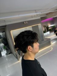 -宫铭烫发染发接发店