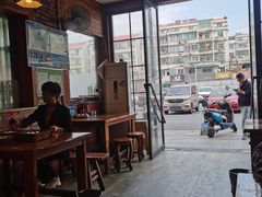 -张家巷美食(南浔店)