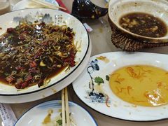 -老码头黑皮肘子锅包肉(文政街店)