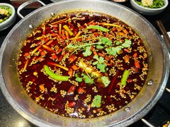 -小饕荟雅安贡椒鱼鲜馆(广福桥店)