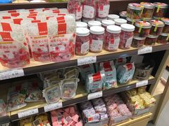 零售区-良品铺子(马鞍山万达广场店)