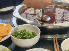 -冯记香辣兔火锅(茶店子总店)