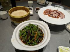 -褚记烤鸭·南京家常菜(雨花客厅店)