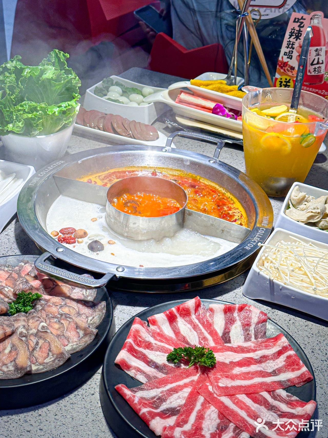 拾岁的每一道菜都很新鲜。量大实惠，团个双人餐三个人都够