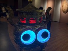 -瑞虹新天地月亮湾