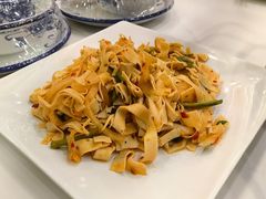 -朴小妹人参鸡汤火锅(长白山万达店)