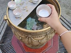 -四面佛